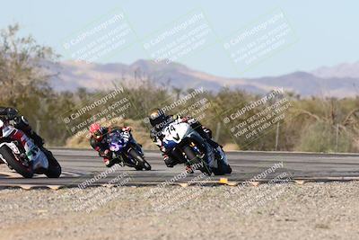 media/Dec-06-2025-CVMA (Sat) [[4a896cc04c]]/Race 4-Formula Middleweight/